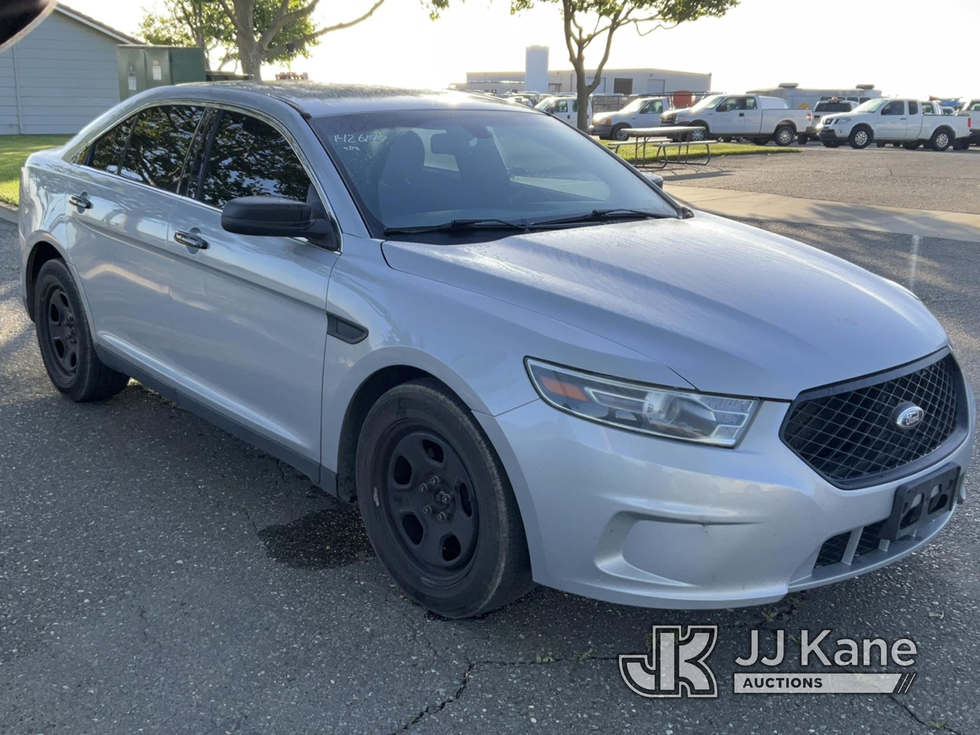 (Dixon, CA) 2015 Ford Taurus AWD 4-Door Sedan Runs & Moves