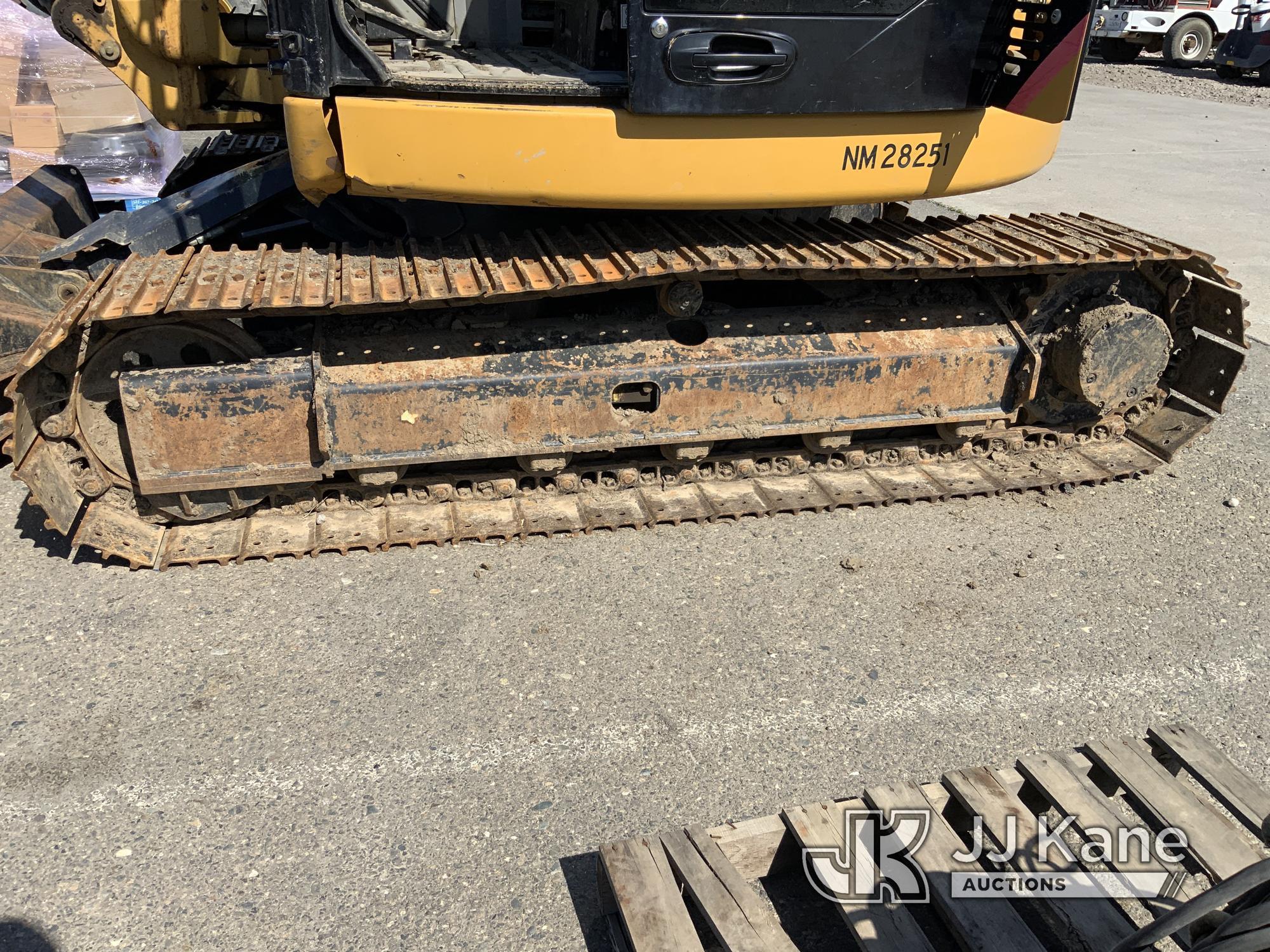 (Dixon, CA) Cat 308D Hydraulic Excavator Non Running, No Power To The Main Screen, Cannot Help With