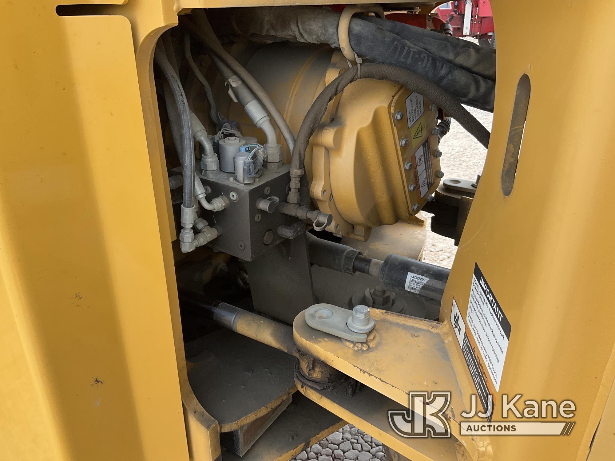 (Dixon, CA) John Deere 644J Articulating Wheel Loader Runs, Moves, & Operates