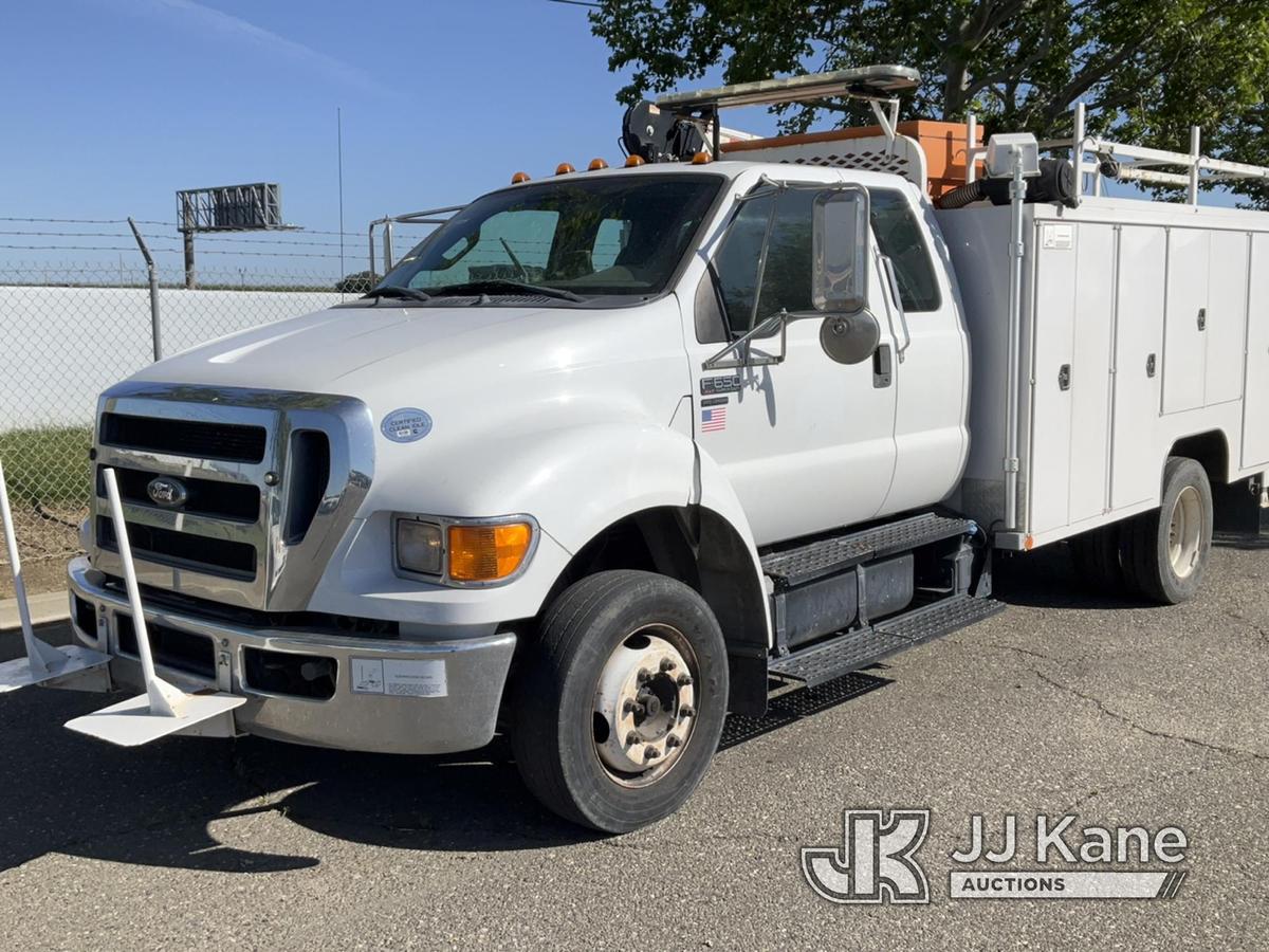 (Dixon, CA) 2011 Ford F650 Utility Truck Runs & Moves, Unit Operation Unknown, Could Not Get Hydraul