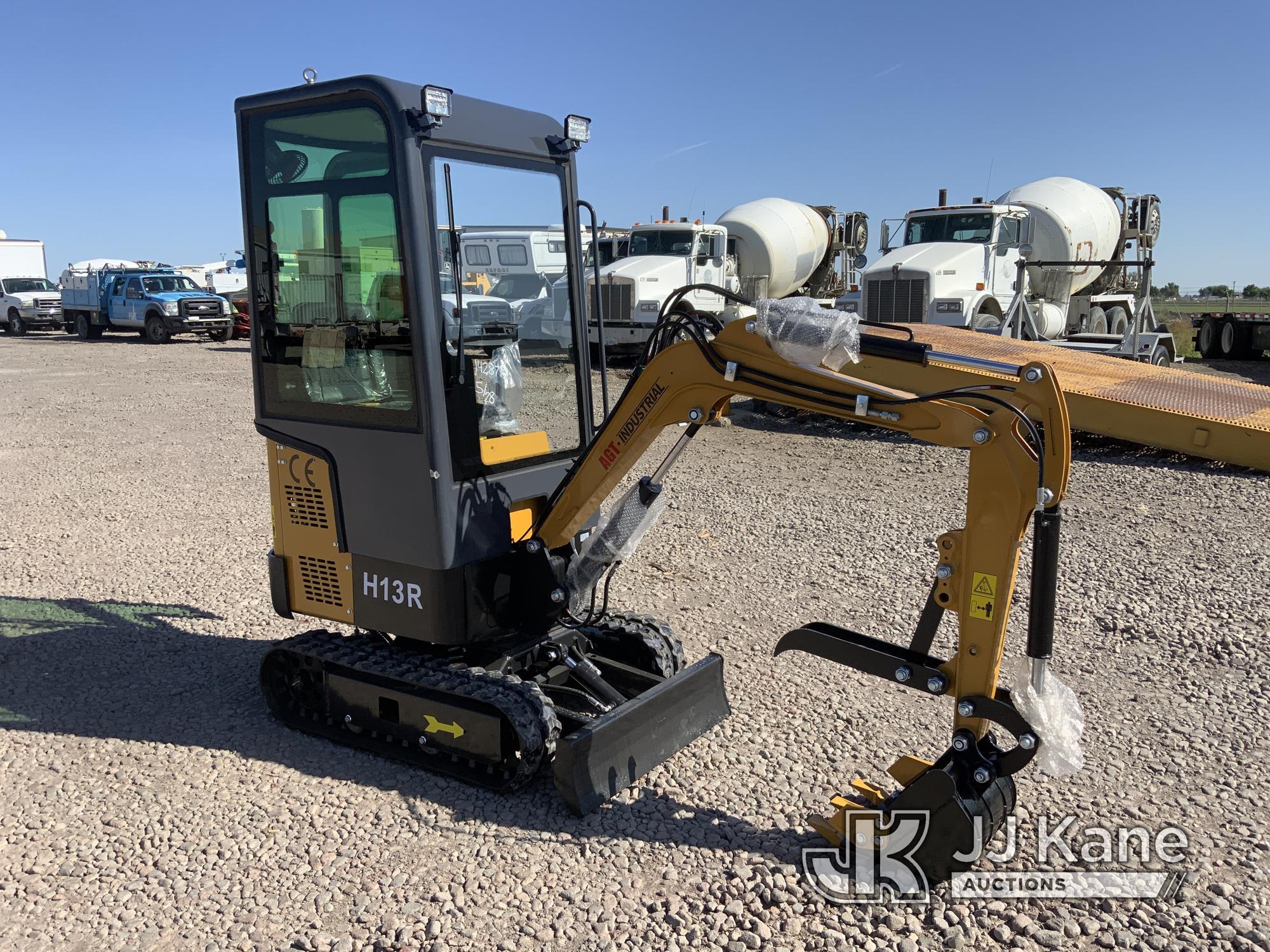 (Dixon, CA) 2024 AGT Industrial H13R Mini Hydraulic Excavator Runs & Operates, New