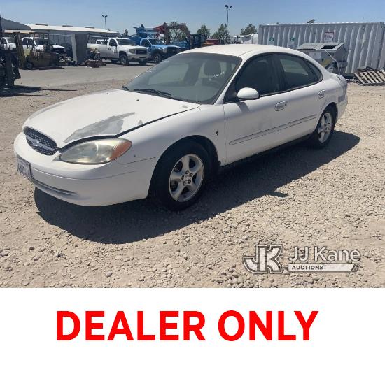 (Dixon, CA) 2000 Ford Taurus 4-Door Sedan Not Running & Condition Unknown) (Starter Issues, Paint Da