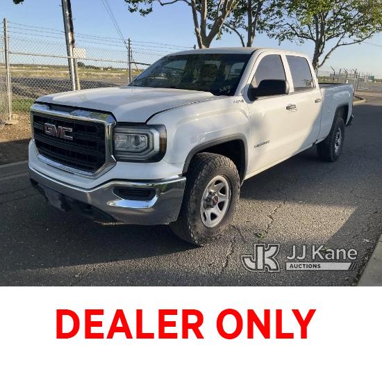 (Dixon, CA) 2018 GMC Sierra 1500 4x4 Crew-Cab Pickup Truck Runs & Moves) (Monitors, Tire Light Is On