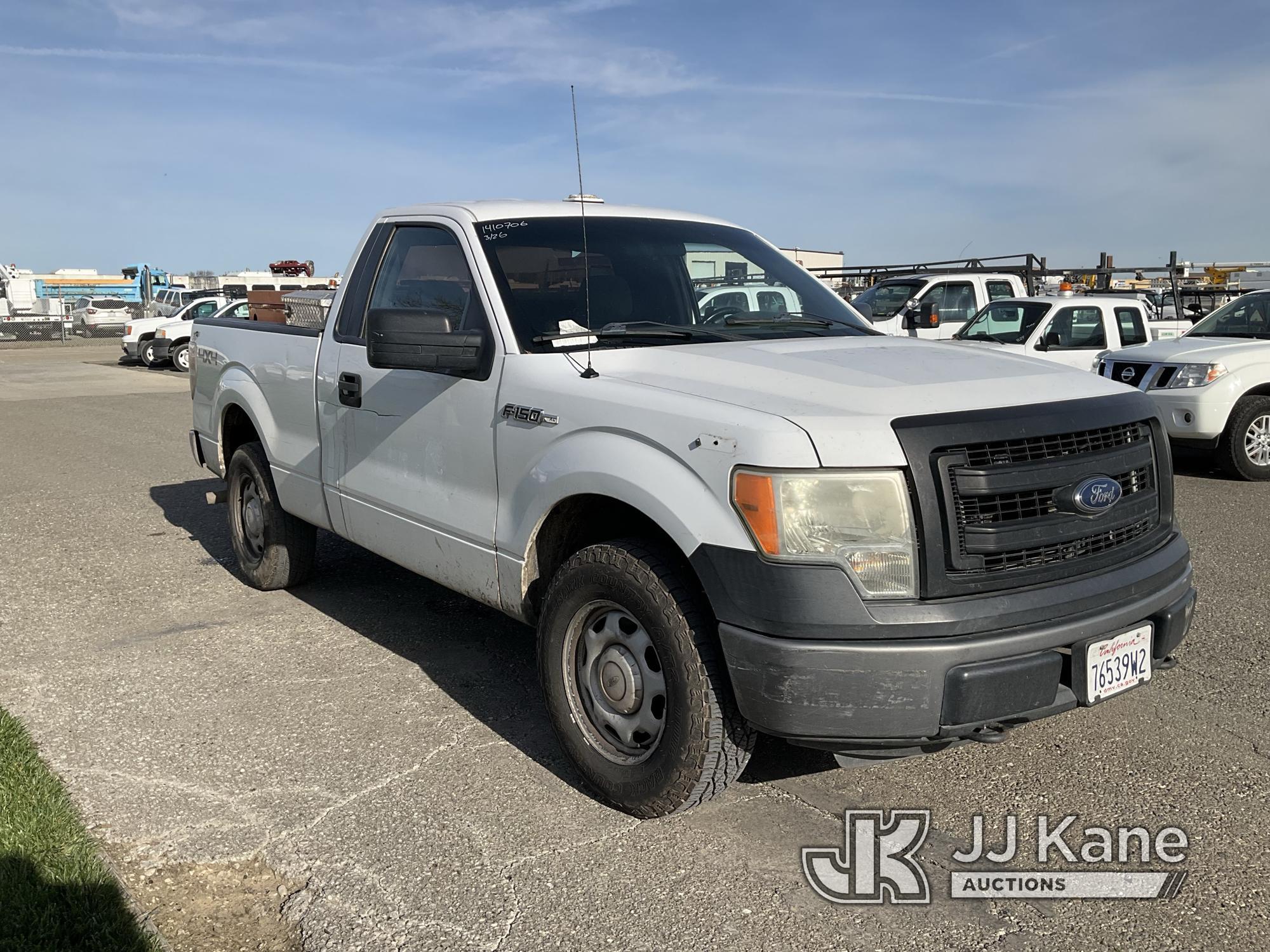 (Dixon, CA) 2013 Ford F150 4x4 Pickup Truck Runs & Moves, Engine Monitors, Stereo Not Working