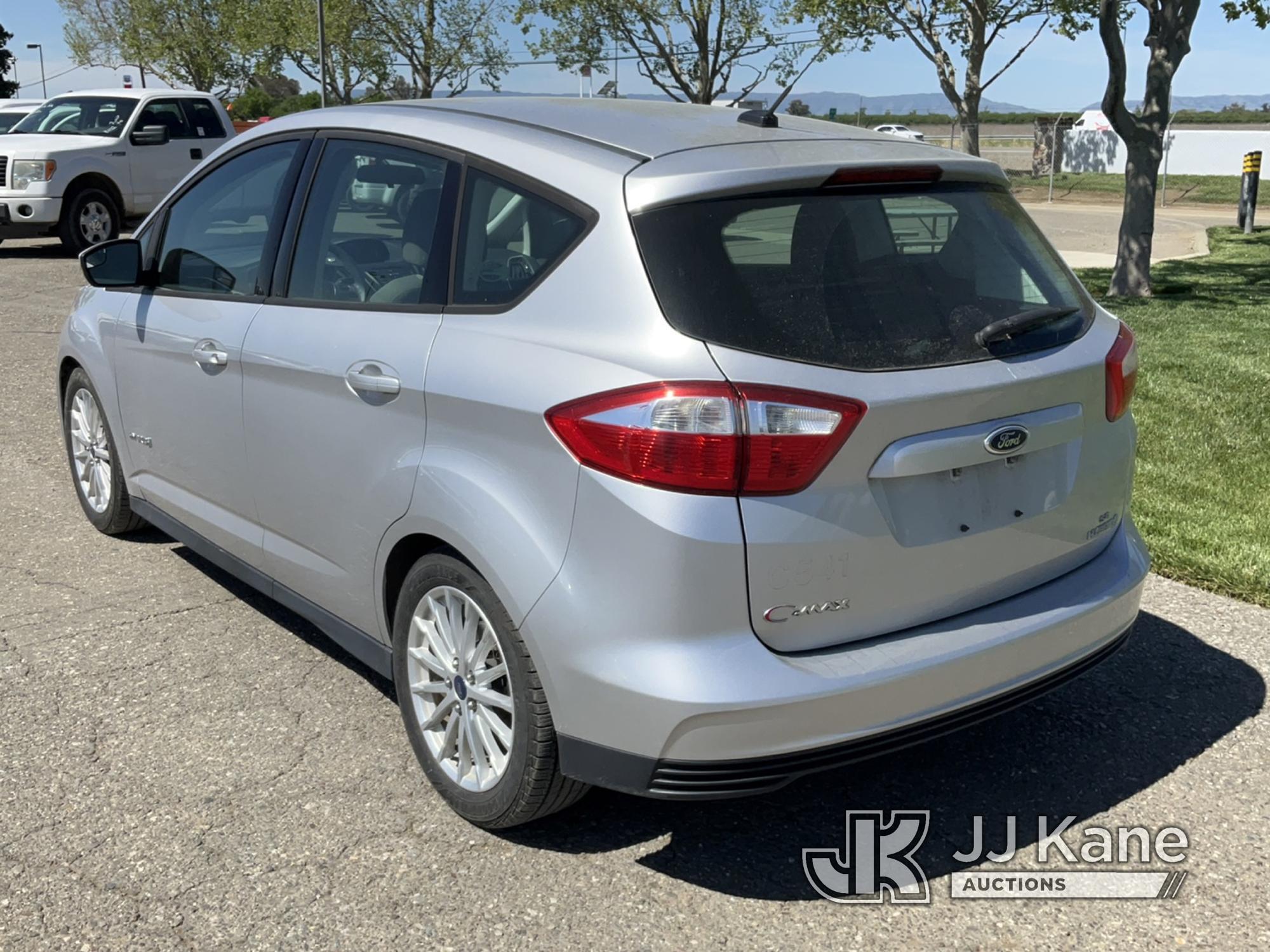 (Dixon, CA) 2013 Ford C-Max 4-Door Hybrid Sedan Runs & Moves