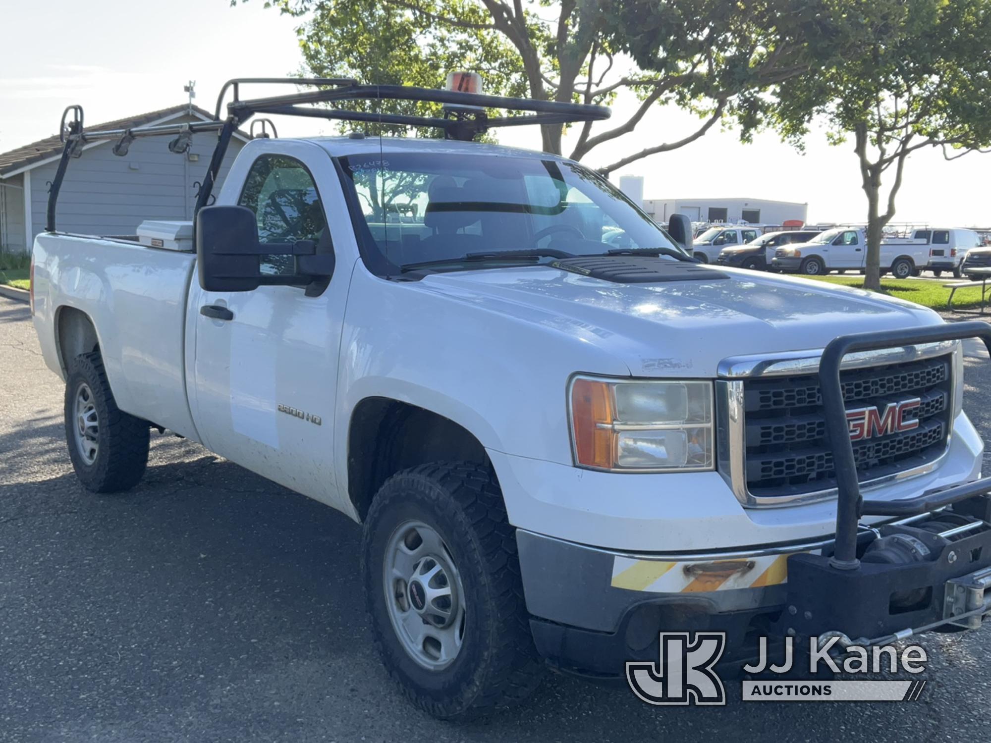 (Dixon, CA) 2012 GMC Sierra 2500HD 4x4 Service Truck Runs & Moves