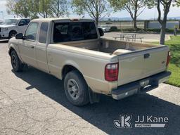 (Dixon, CA) 2001 Ford Ranger Extended-Cab Pickup Truck Runs & Moves) (Cracked Windshield, Driver Win