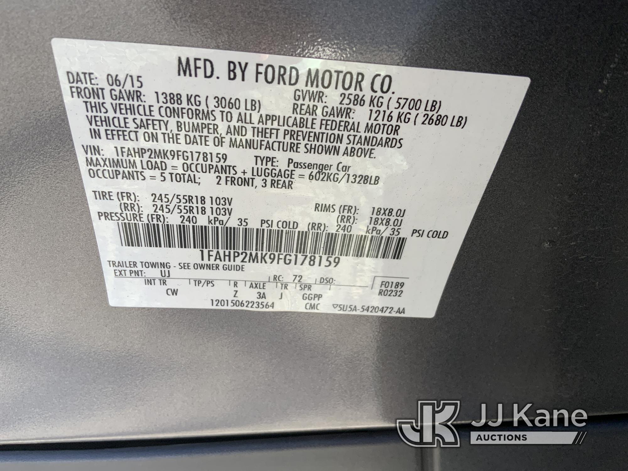 (Dixon, CA) 2015 Ford Taurus AWD 4-Door Sedan Runs & Moves, Interior Panels Removed