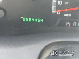 (Dixon, CA) 2004 Ford F150 Pickup Truck Runs & Moves, Vehicle Leaks Oil, Conditions Unknown