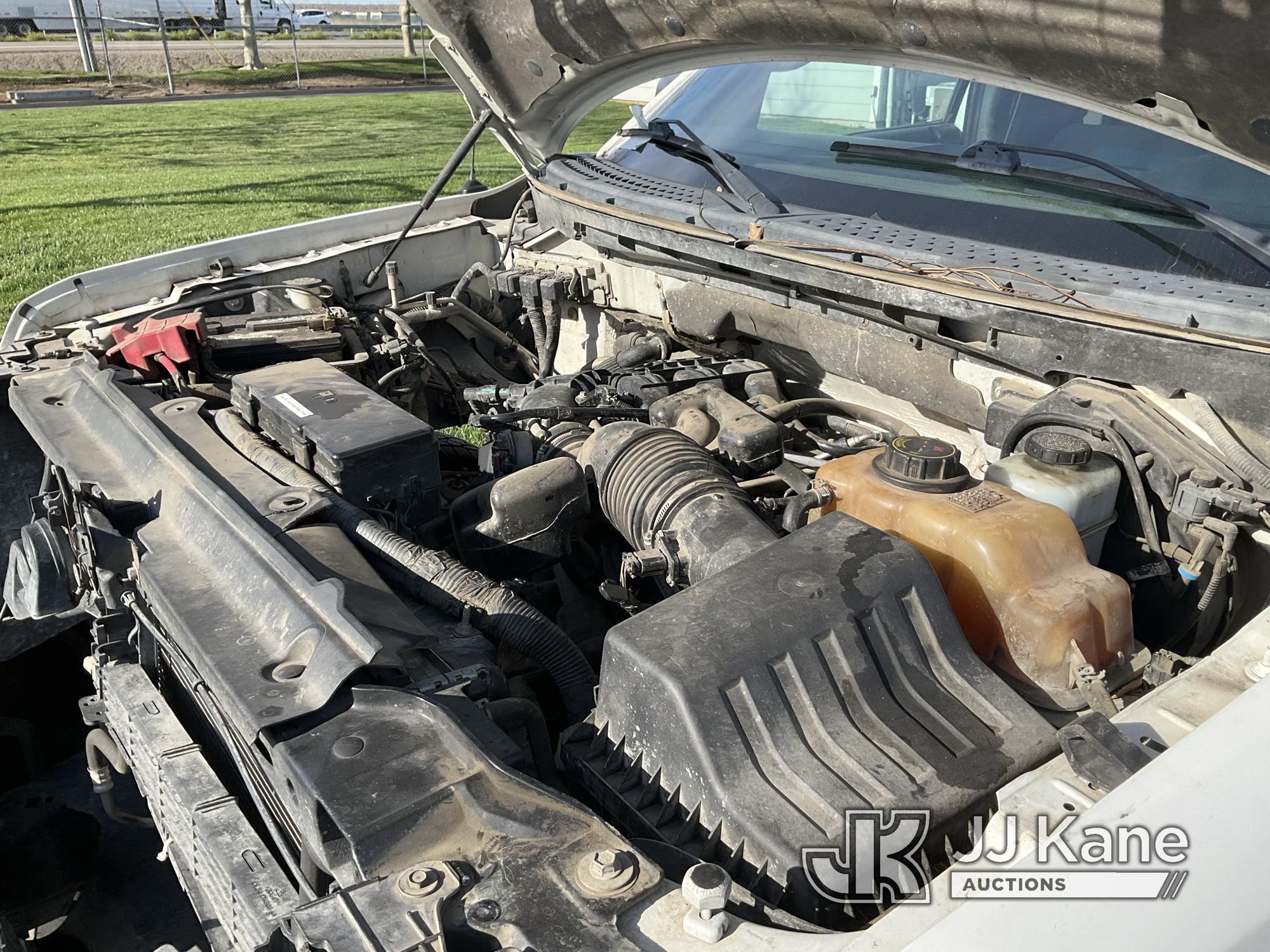 (Dixon, CA) 2013 Ford F150 4x4 Pickup Truck Runs & Moves, Engine Monitors, Stereo Not Working