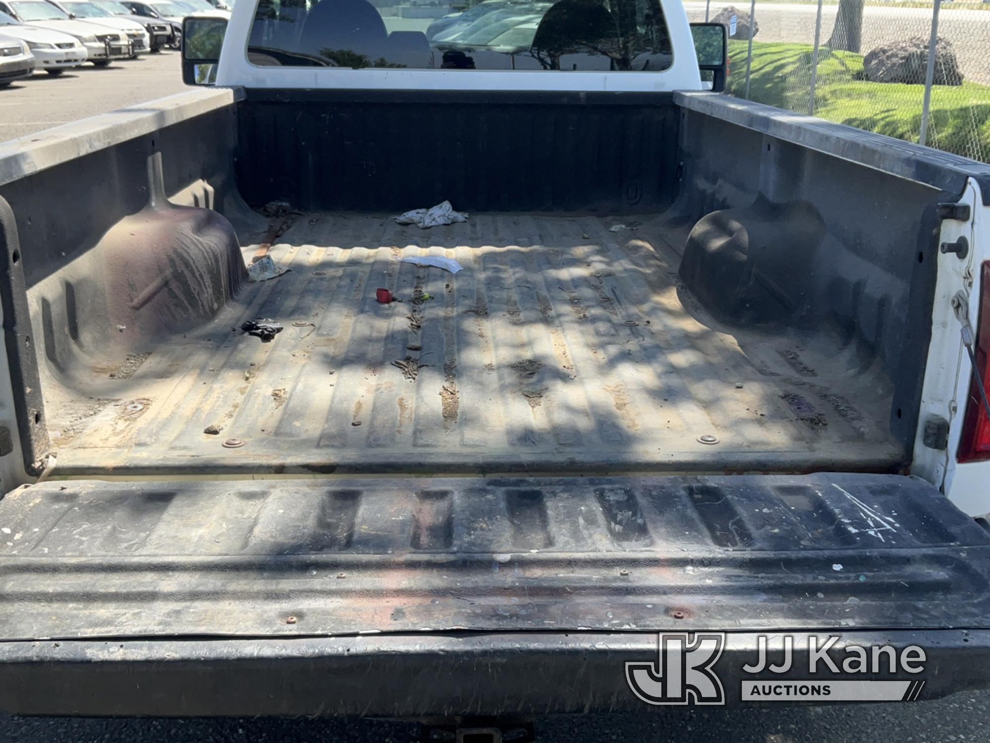 (Dixon, CA) 2010 Ford F250 Pickup Truck Runs & Moves