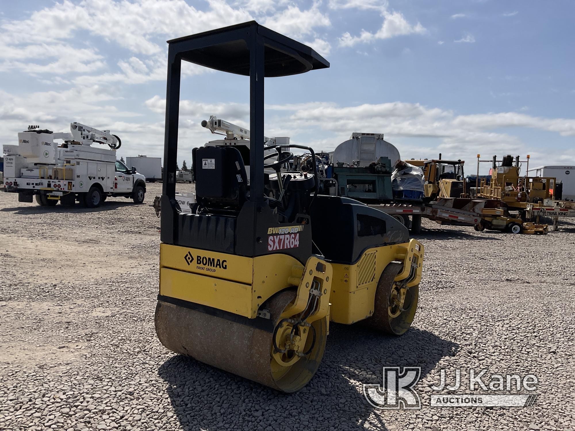 (Dixon, CA) 2007 Bomag BW120AD-4 Double-Drum Roller Runs, Moves & Operates