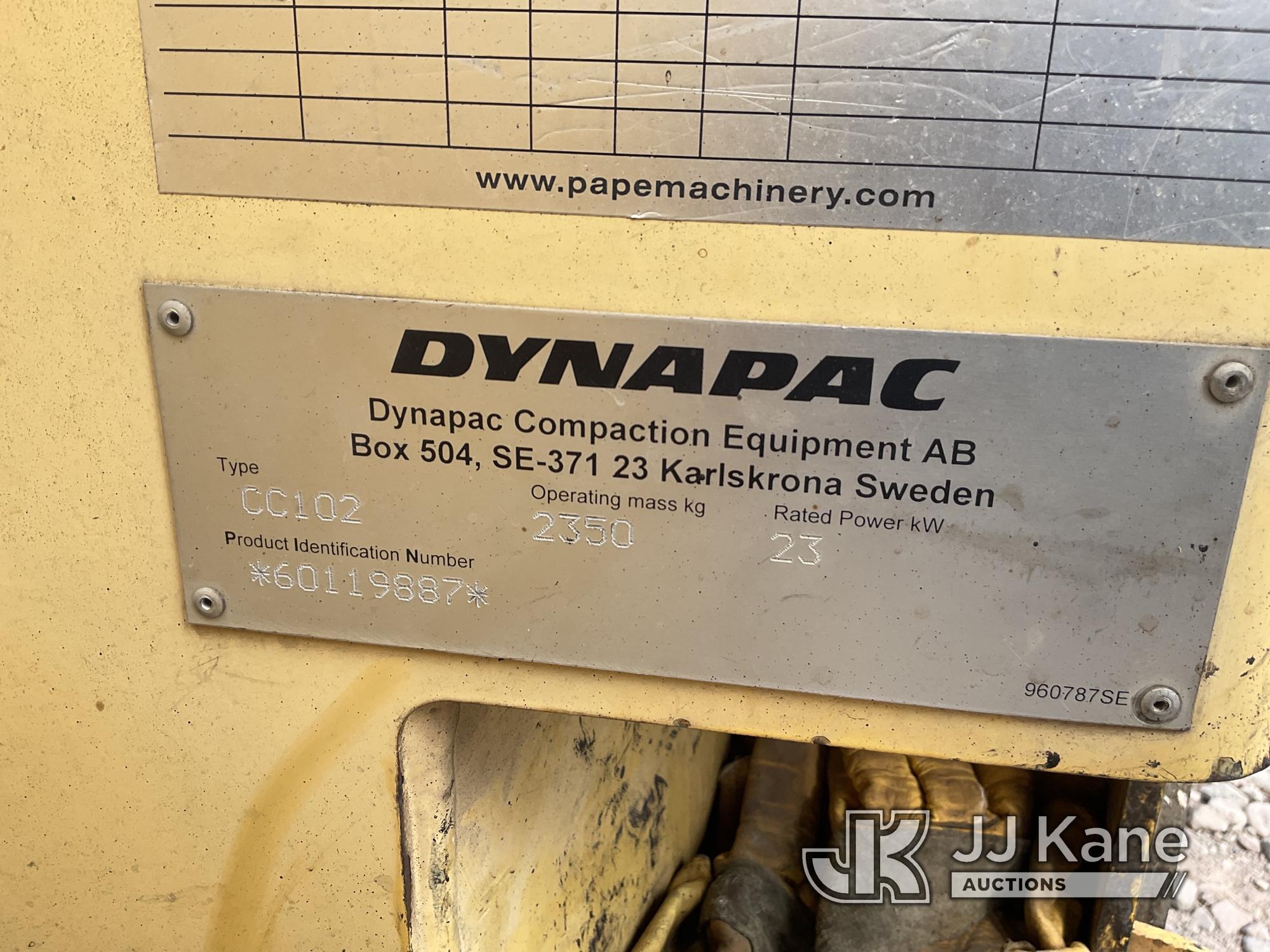 (Dixon, CA) 2007 Dynapac CC102 Double-Drum Roller Runs, Moves & Operates