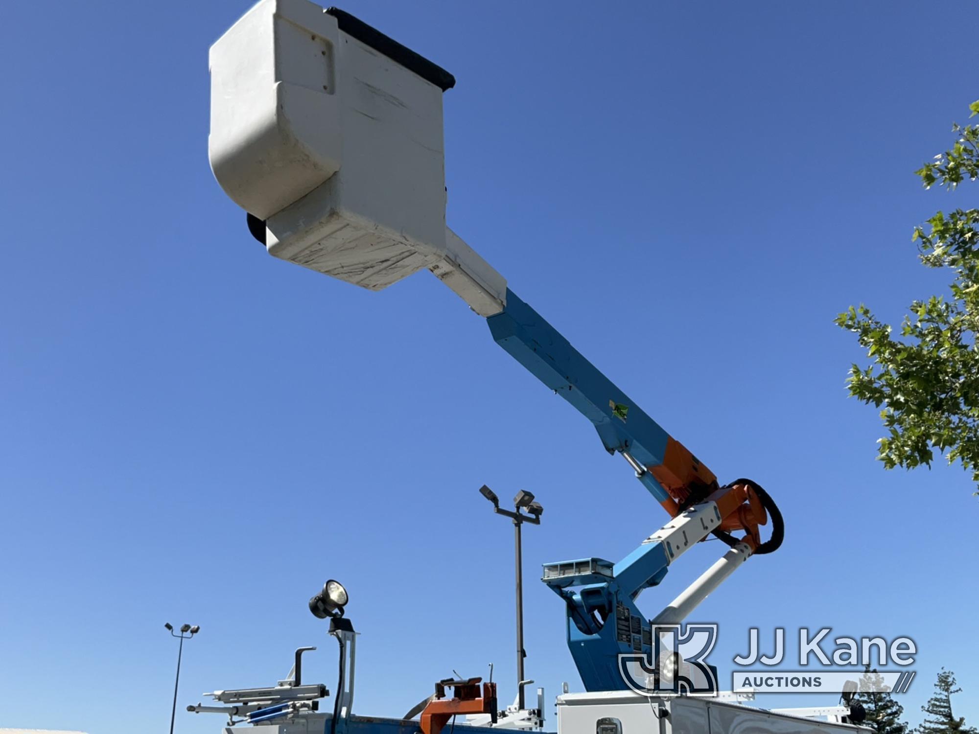 (Dixon, CA) Altec AT37G, Bucket Truck mounted behind cab on 2013 Ford F550 4x4 Service Truck Runs, M