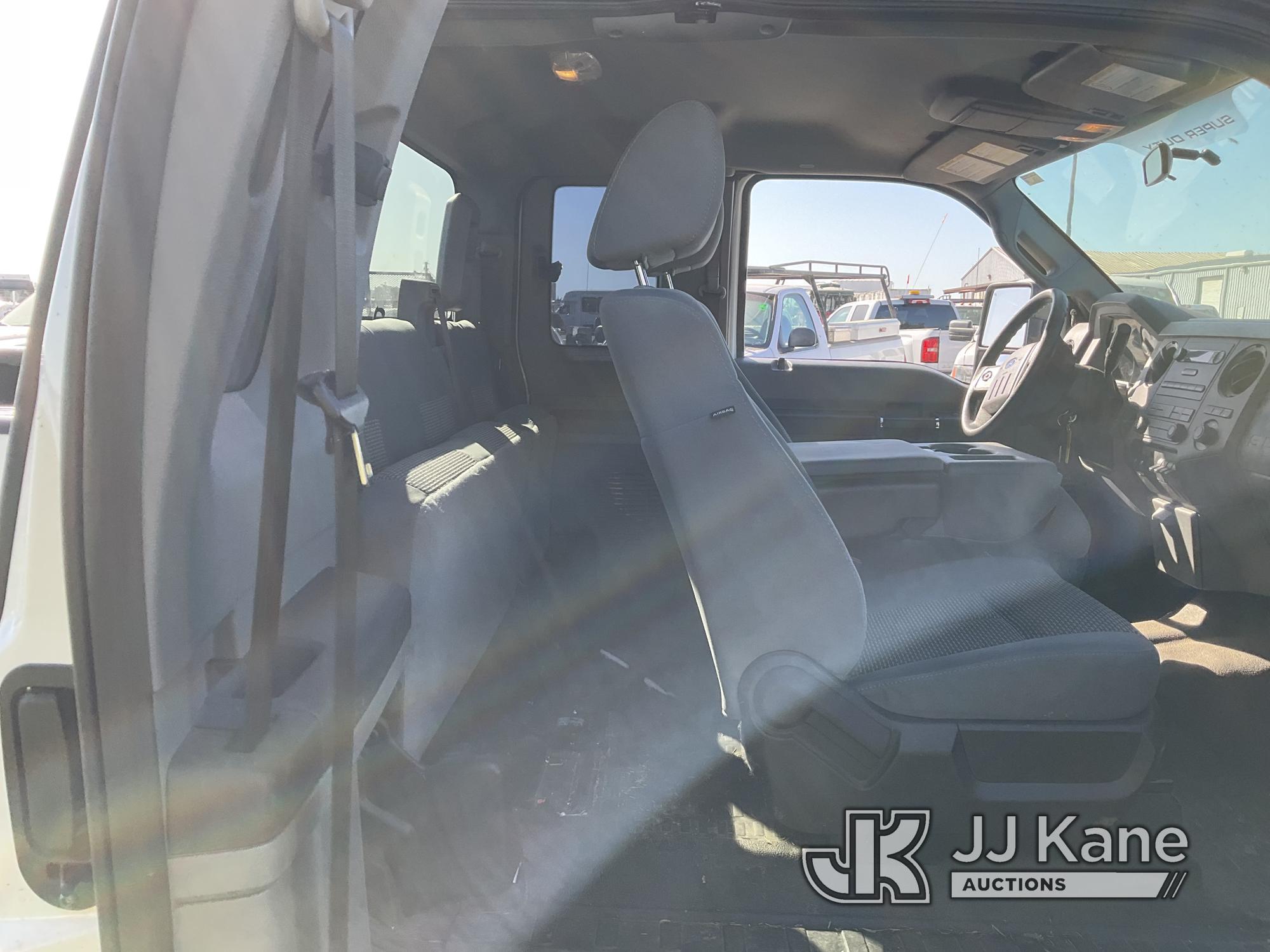 (Dixon, CA) 2012 Ford F250 Extended-Cab Pickup Truck Runs & Moves