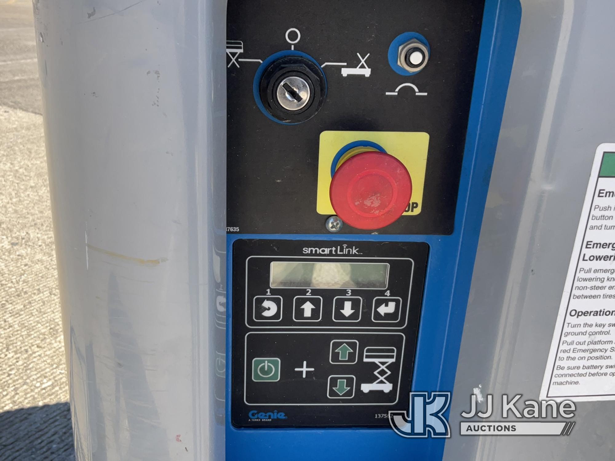 (Dixon, CA) 2018 Genie GR-12 Manlift Does Not Operate, No Power, Remote Control Missing