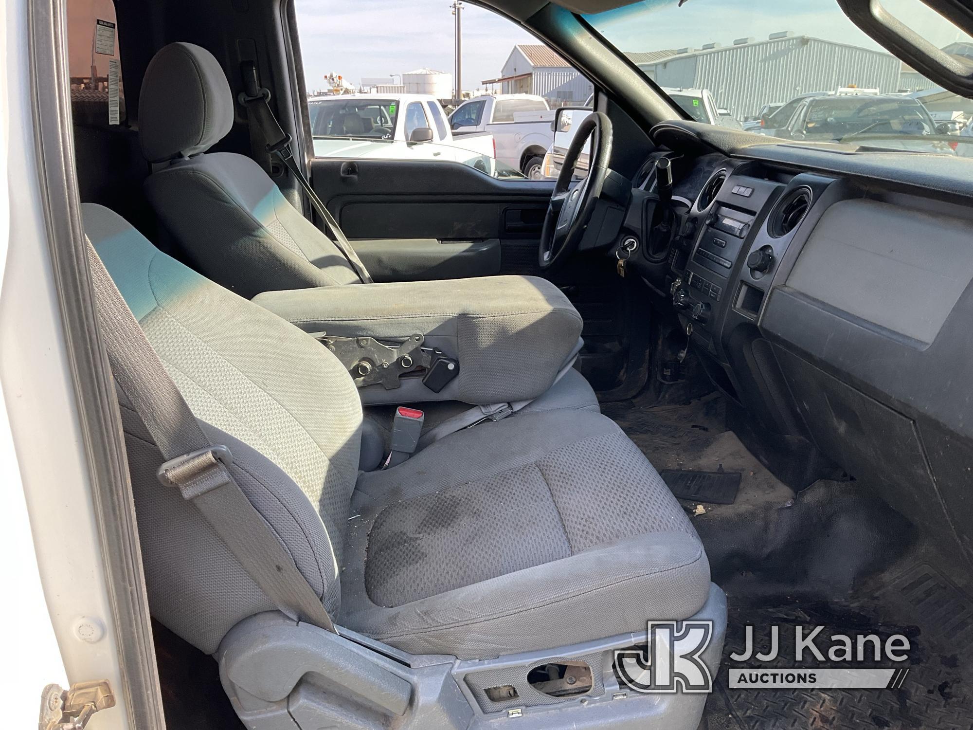 (Dixon, CA) 2013 Ford F150 4x4 Pickup Truck Runs & Moves, Engine Monitors, Stereo Not Working