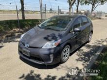 2014 Toyota Prius 4-Door Hybrid Sedan Runs & Moves