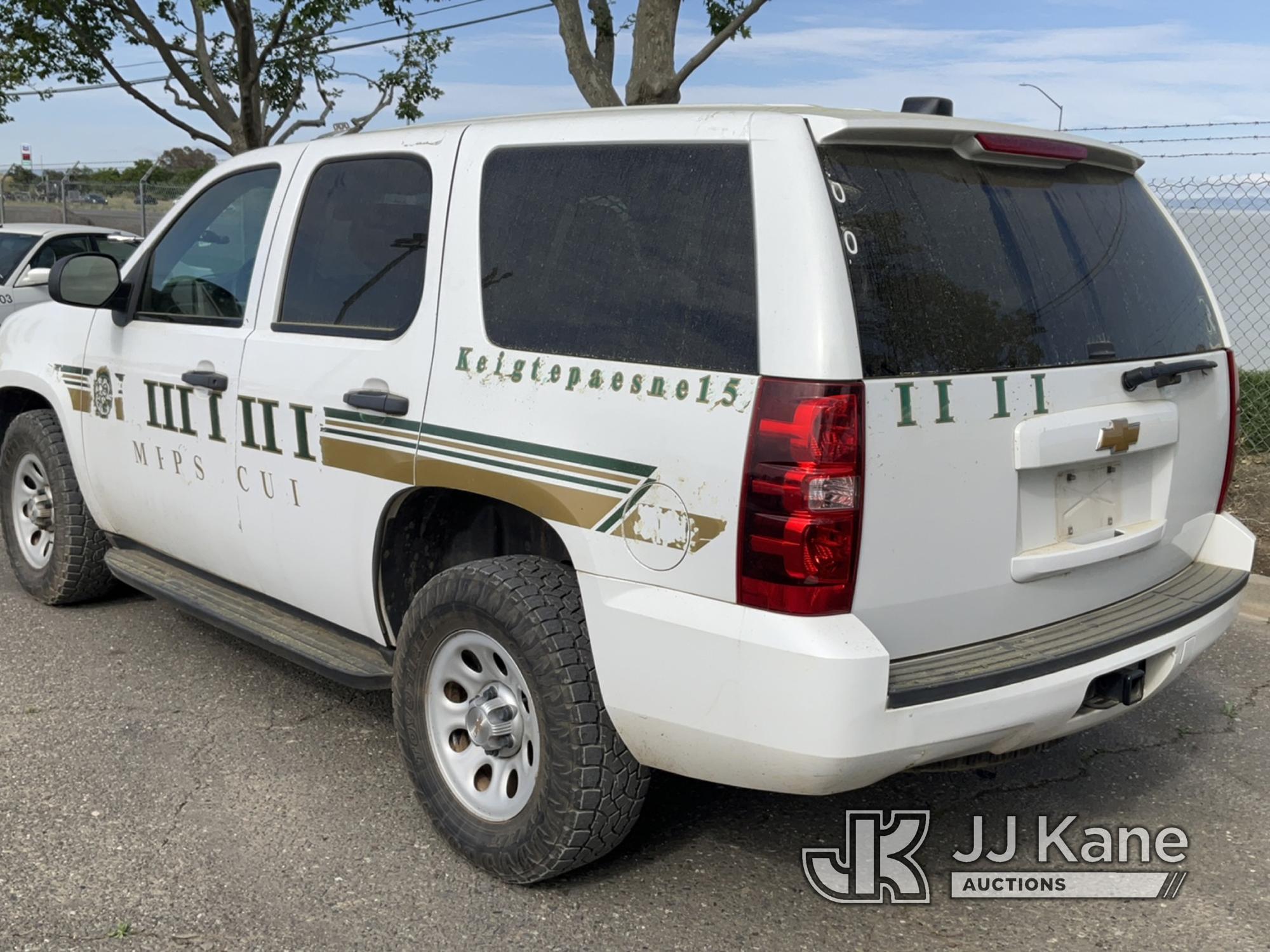 (Dixon, CA) 2014 Chevrolet Tahoe Police Package 4x4 Sport Utility Vehicle Runs & Moves) (Check Engin