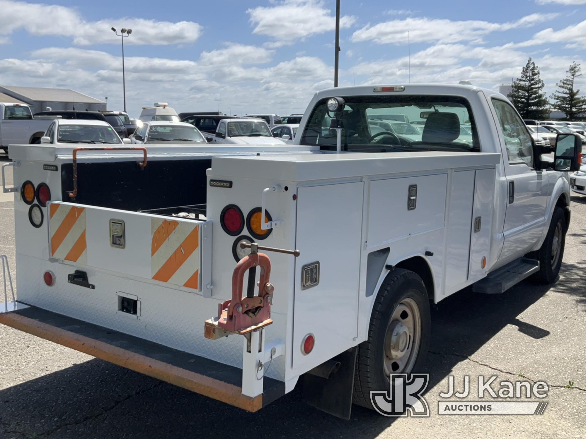 (Dixon, CA) 2016 Ford F350 Service Truck Runs & Moves