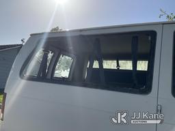 (Dixon, CA) 1995 Ford Club Wagon Cargo Van Runs & Moves) (Broken Window, Body Damage