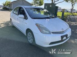 (Dixon, CA) 2006 Toyota Prius Hybrid 4-Door Plug-In Hybrid Sedan Runs & Moves