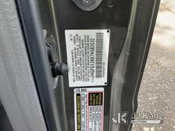 (Dixon, CA) 2007 Honda Civic 2-Door Coupe Runs & Moves) (Needs New Brakes. Passenger Window Does Not