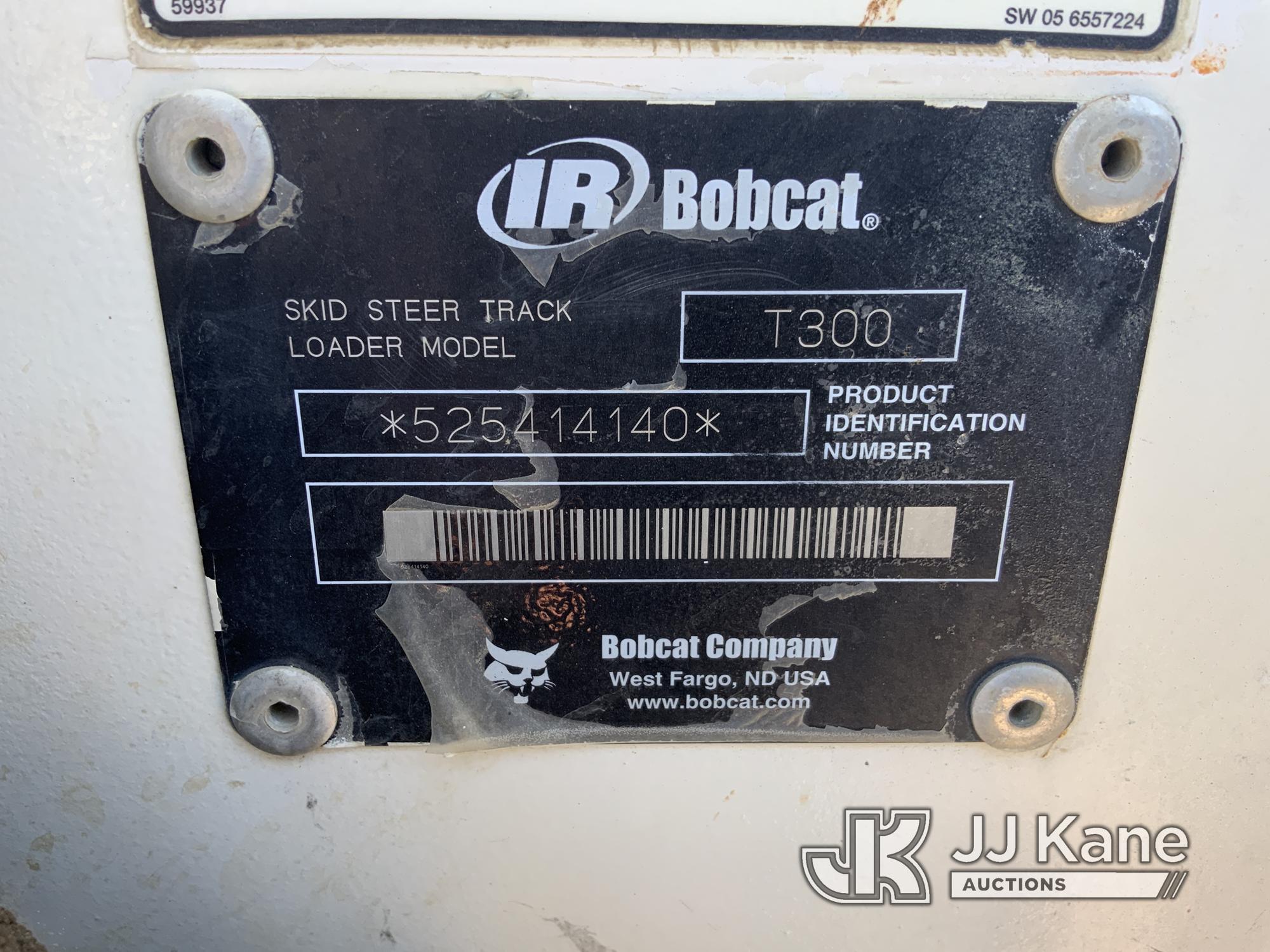 (Dixon, CA) 2005 Bobcat T300 Tracked Skid Steer Loader Runs & Operates, Grapple Bucket Hydraulic Lin