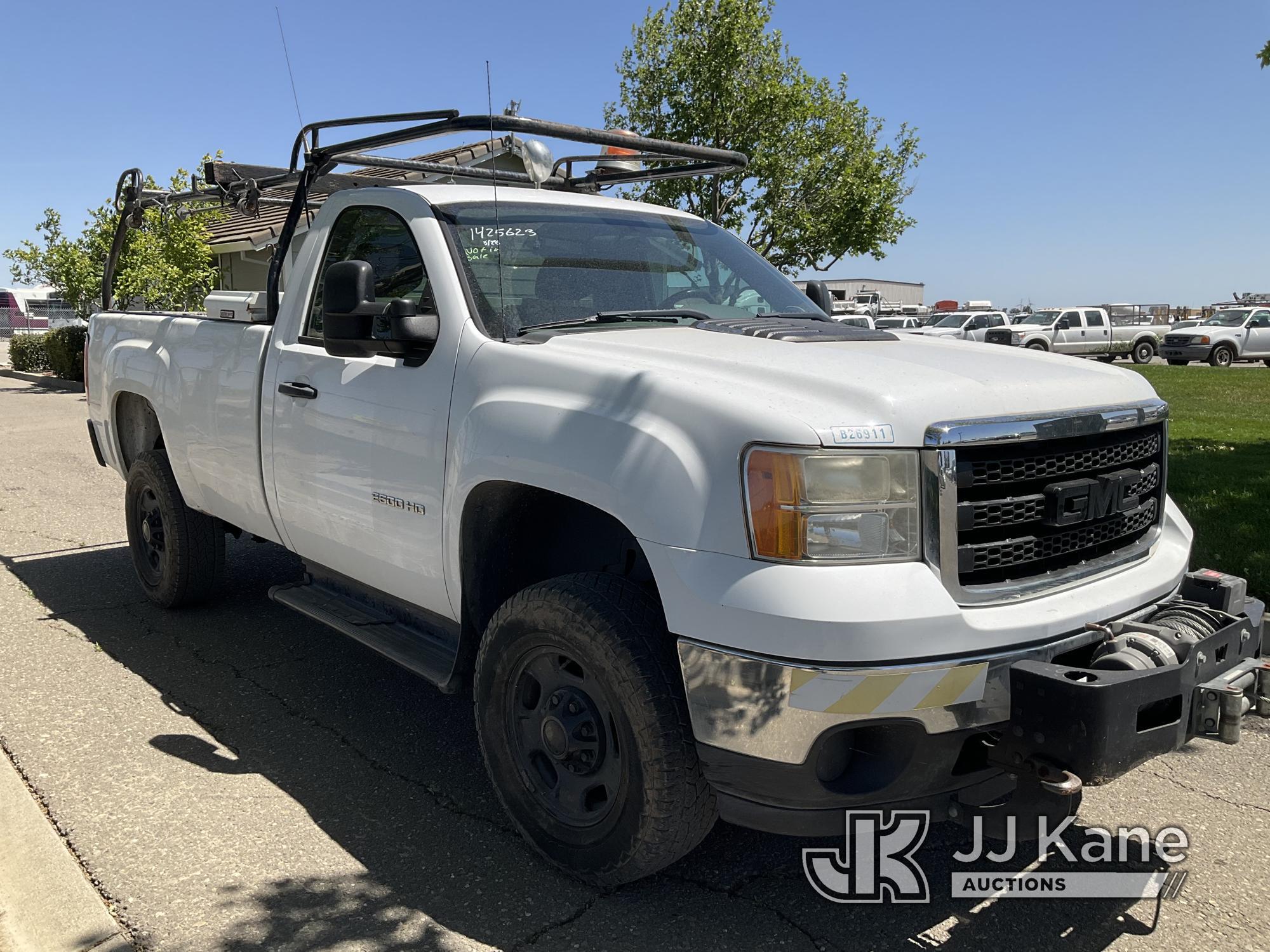 (Dixon, CA) 2012 GMC Sierra 2500HD 4x4 Service Truck Runs & Moves, Monitors