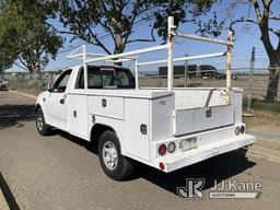 (Dixon, CA) 1999 Ford F250 Service Truck Runs & Moves) (Rust Damage, Shifter Gauge Not Functioning,