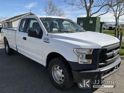 (Dixon, CA) 2017 Ford F150 4x4 Extended-Cab Pickup Truck Runs & Moves)(Bad Transmission, Cracked Win