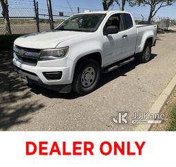 (Dixon, CA) 2016 Chevrolet Colorado 4x4 Extended-Cab Pickup Truck Runs & Moves) (Oil Leak