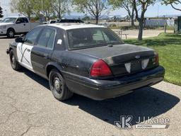 (Dixon, CA) 2011 Ford Crown Victoria Police Interceptor 4-Door Sedan Runs & Moves) (Interior Strippe