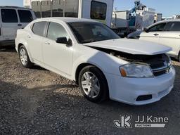 (Dixon, CA) 2013 Dodge Avenger 4-Door Sedan Runs & Moves) (Bad Alternator Needs Jumpbox To Run.