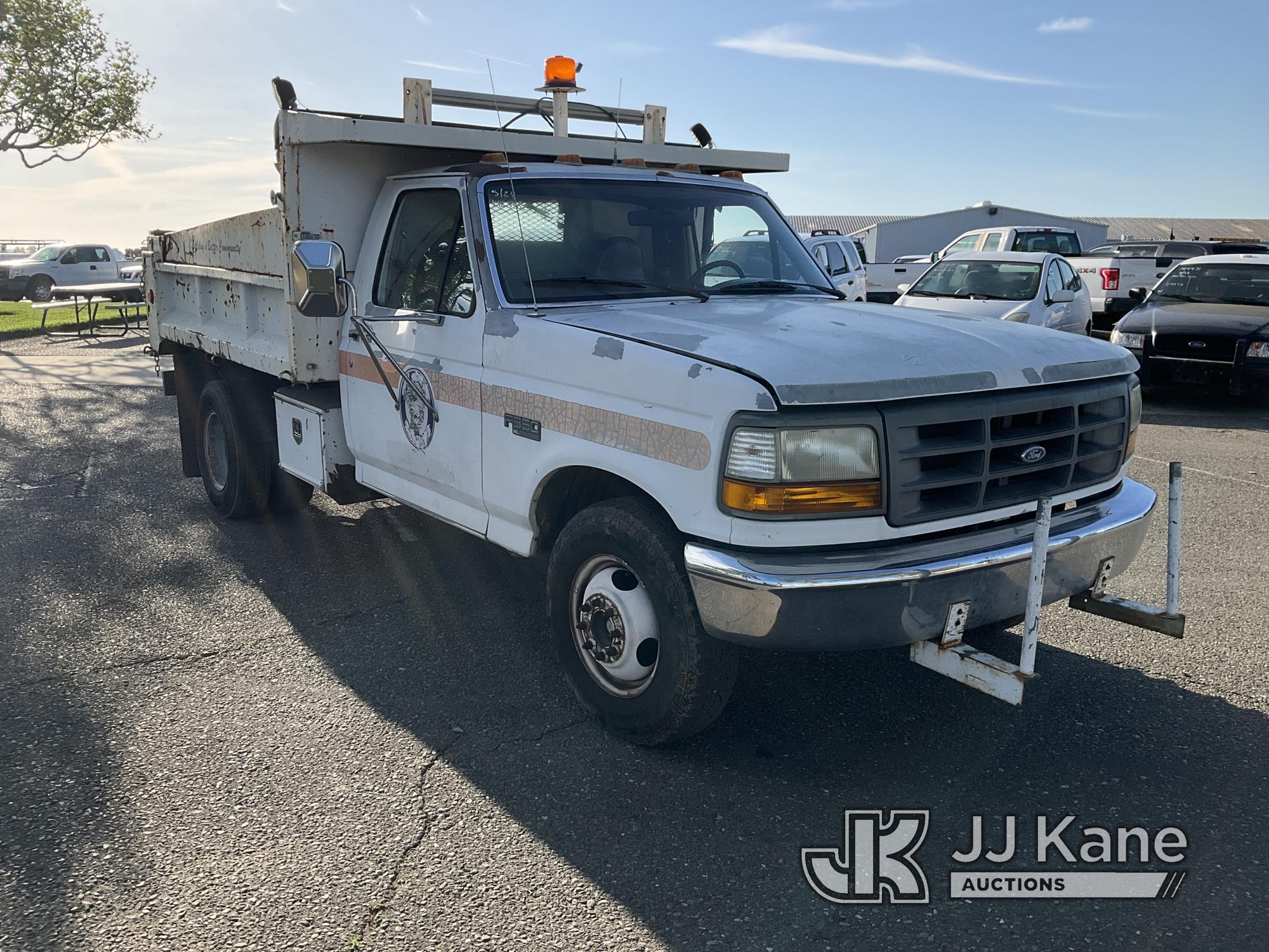 (Dixon, CA) 1997 Ford F350 Dump Truck Runs, Moves & Operates, Monitors Did Not Pass Smog