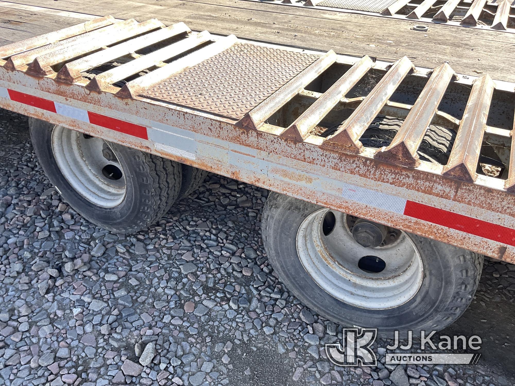 (Dixon, CA) 1995 Interstate High Flatbed Trailer, Deck Dimensions: Width 7ft 10in, Length 25ft Road