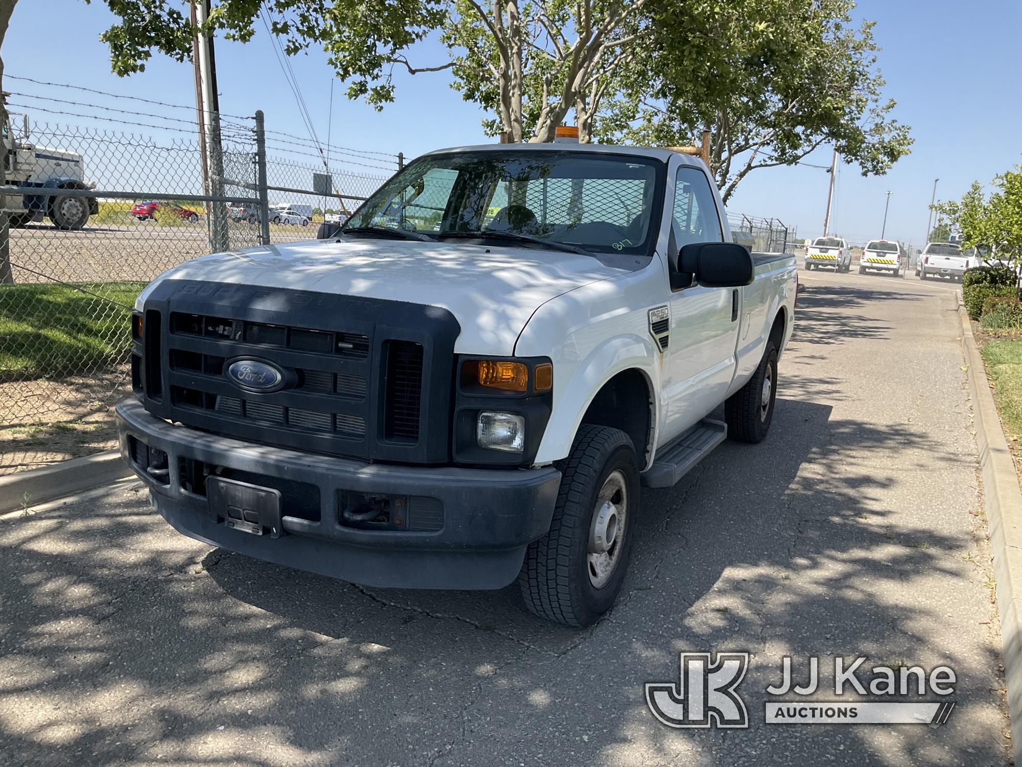 (Dixon, CA) 2008 Ford F250 4x4 Dump Truck Runs, Moves & Operates