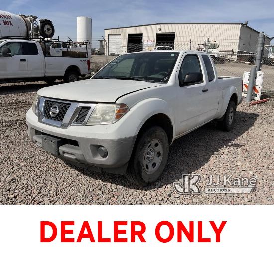 (Dixon, CA) 2013 Nissan Frontier Extended-Cab Pickup Truck Runs & Moves) (Bad Breaks, Bad Battery, C