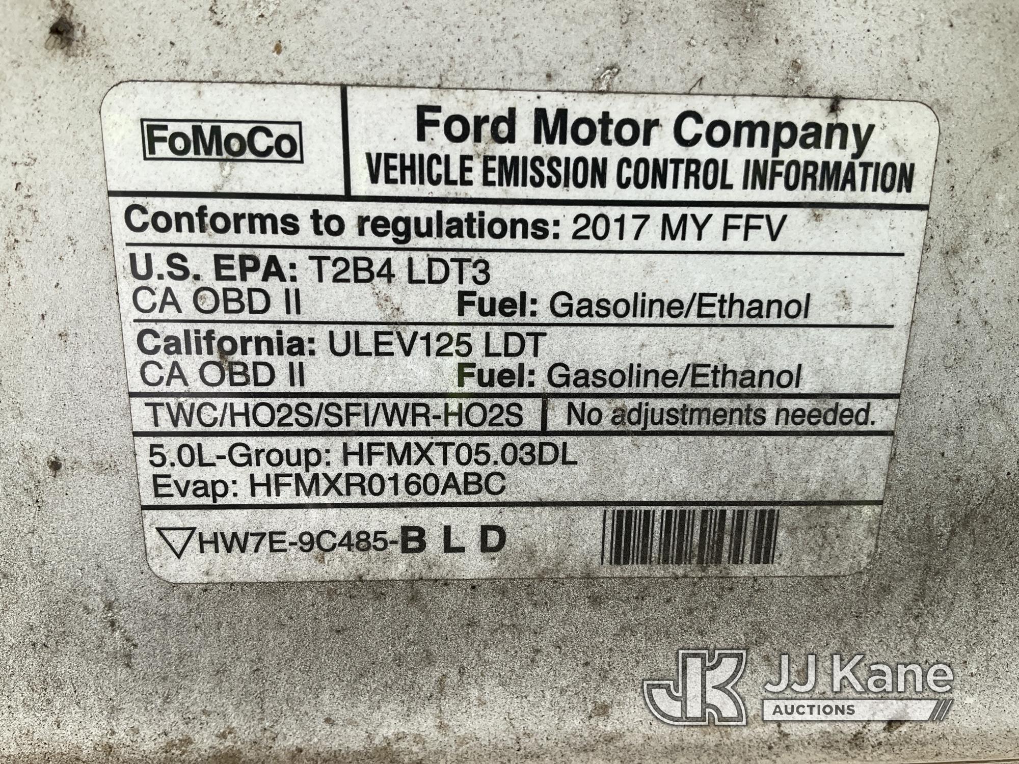 (Dixon, CA) 2017 Ford F150 4x4 Extended-Cab Pickup Truck Runs & Moves)(Bad Transmission, Cracked Win