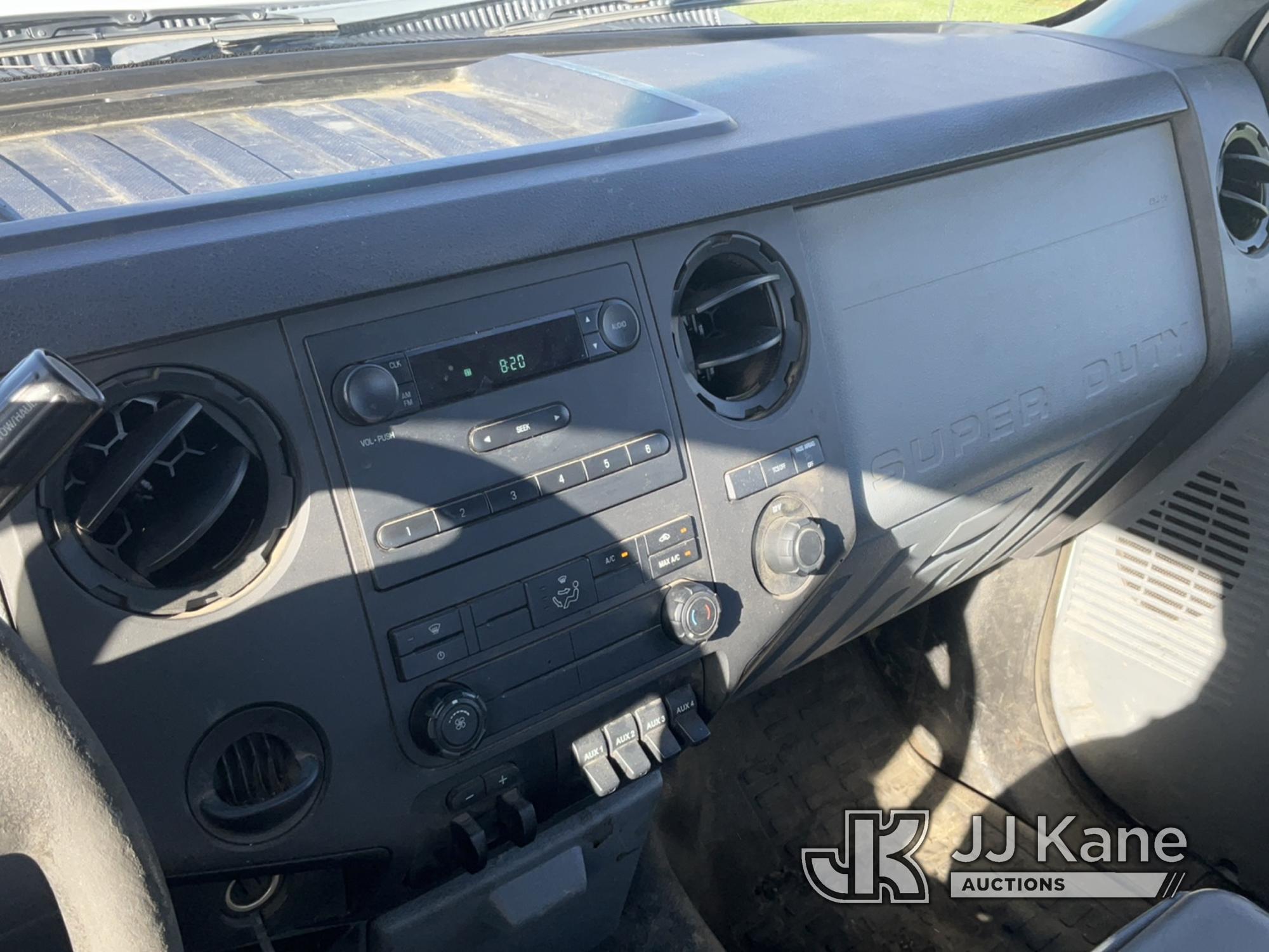 (Dixon, CA) 2015 Ford F350 Dual Wheel Service Truck Runs & Moves