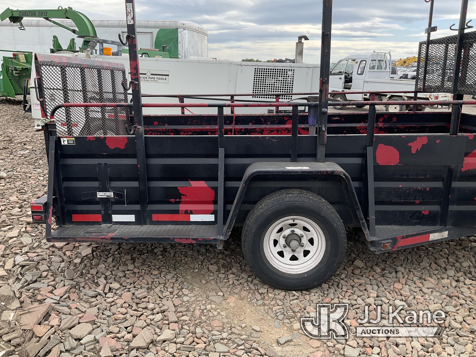 (Dixon, CA) 2007 Miller Bilt Landscape Trailer Used)( Paint Damage