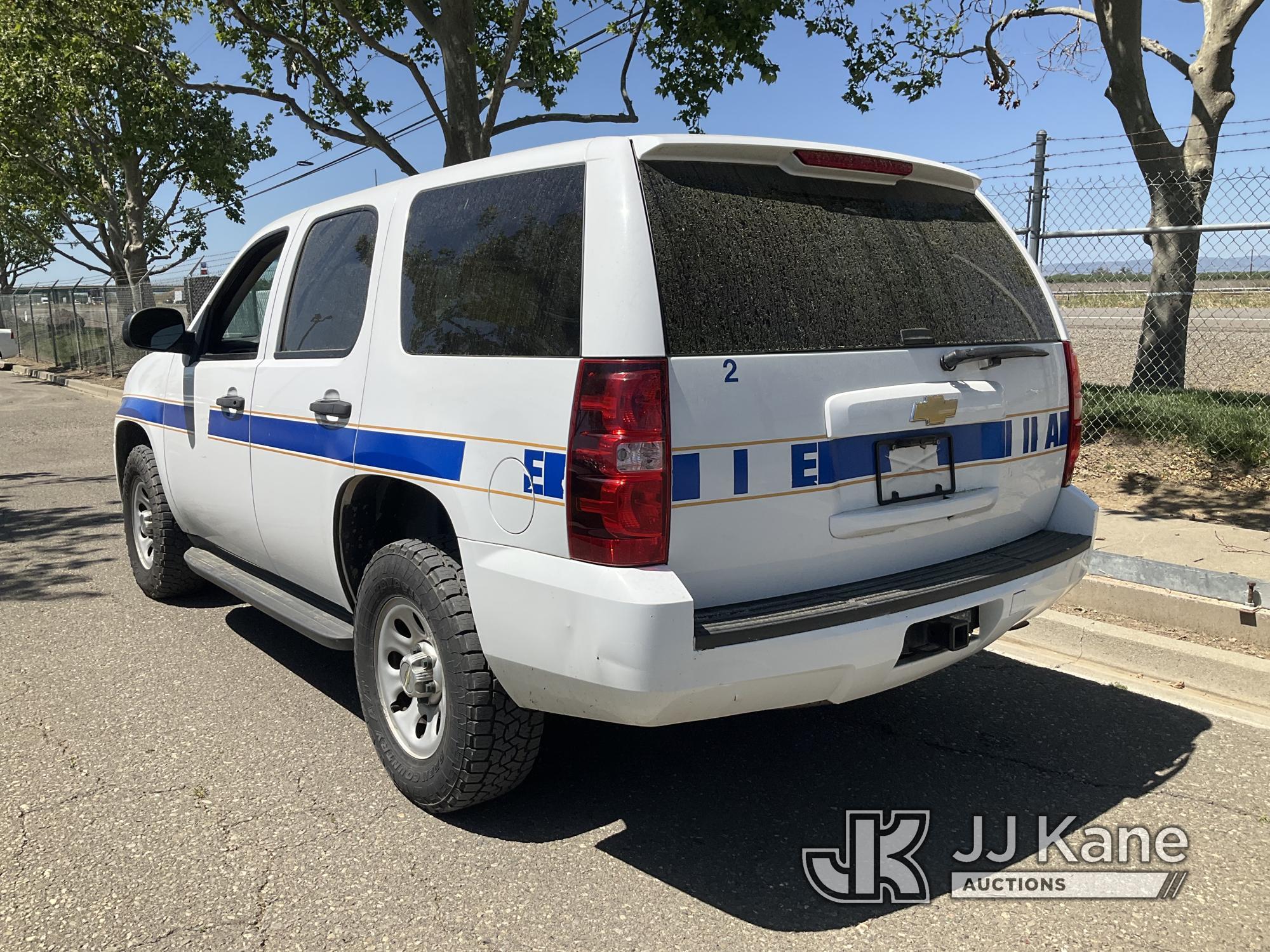 (Dixon, CA) 2013 Chevrolet Tahoe Police Package 4x4 4-Door Sport Utility Vehicle Runs & Moves, Loses