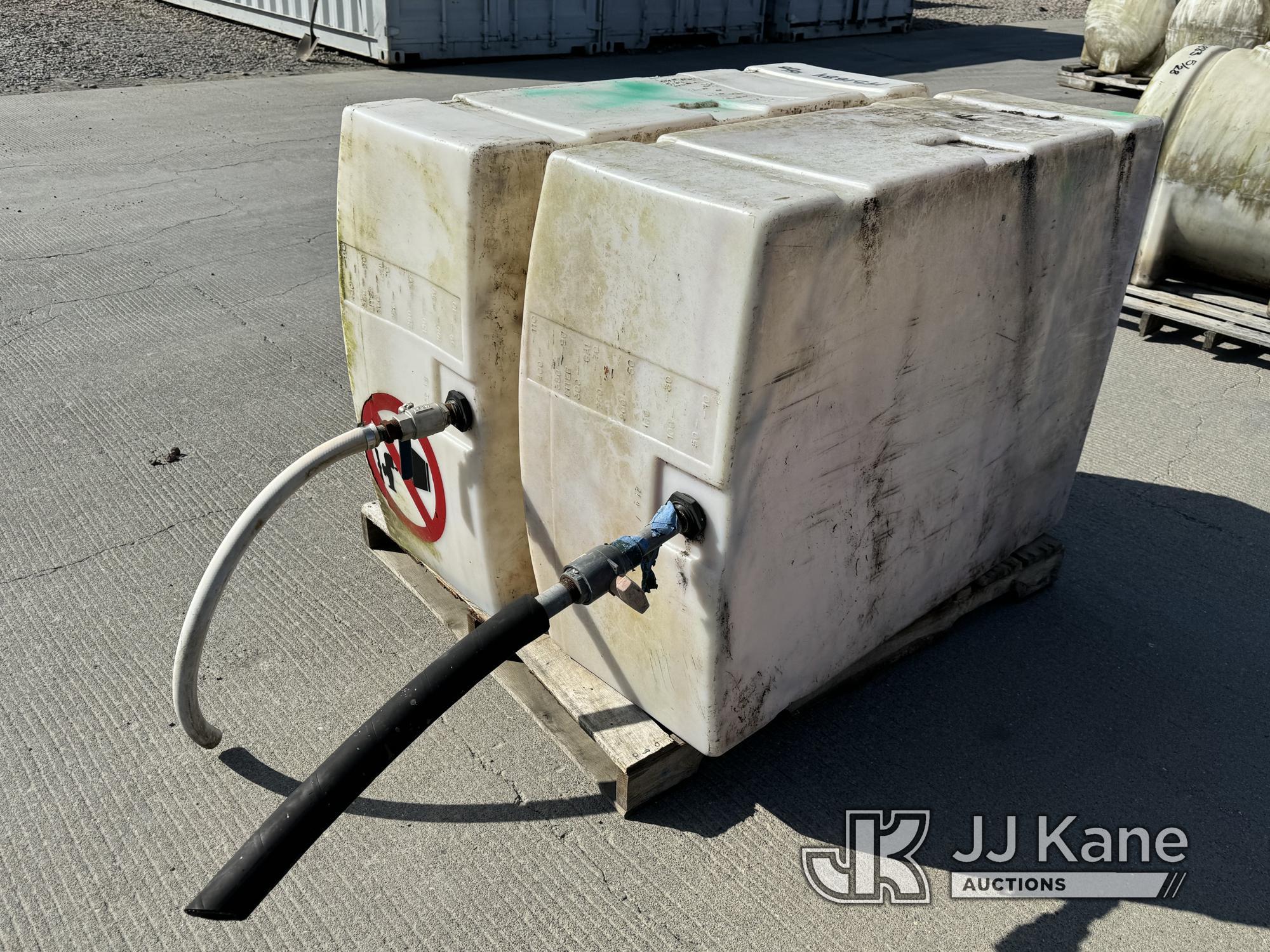 (Dixon, CA) (2) 100gal Water Tank (Used) NOTE: This unit is being sold AS IS/WHERE IS via Timed Auct