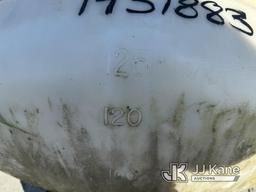 (Dixon, CA) 125Gal Water Tank (Used) NOTE: This unit is being sold AS IS/WHERE IS via Timed Auction
