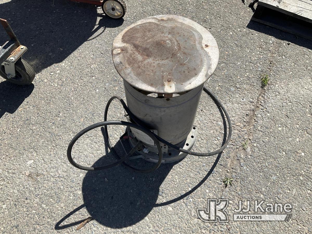 (Dixon, CA) Propane Heater. NOTE: This unit is being sold AS IS/WHERE IS via Timed Auction and is lo