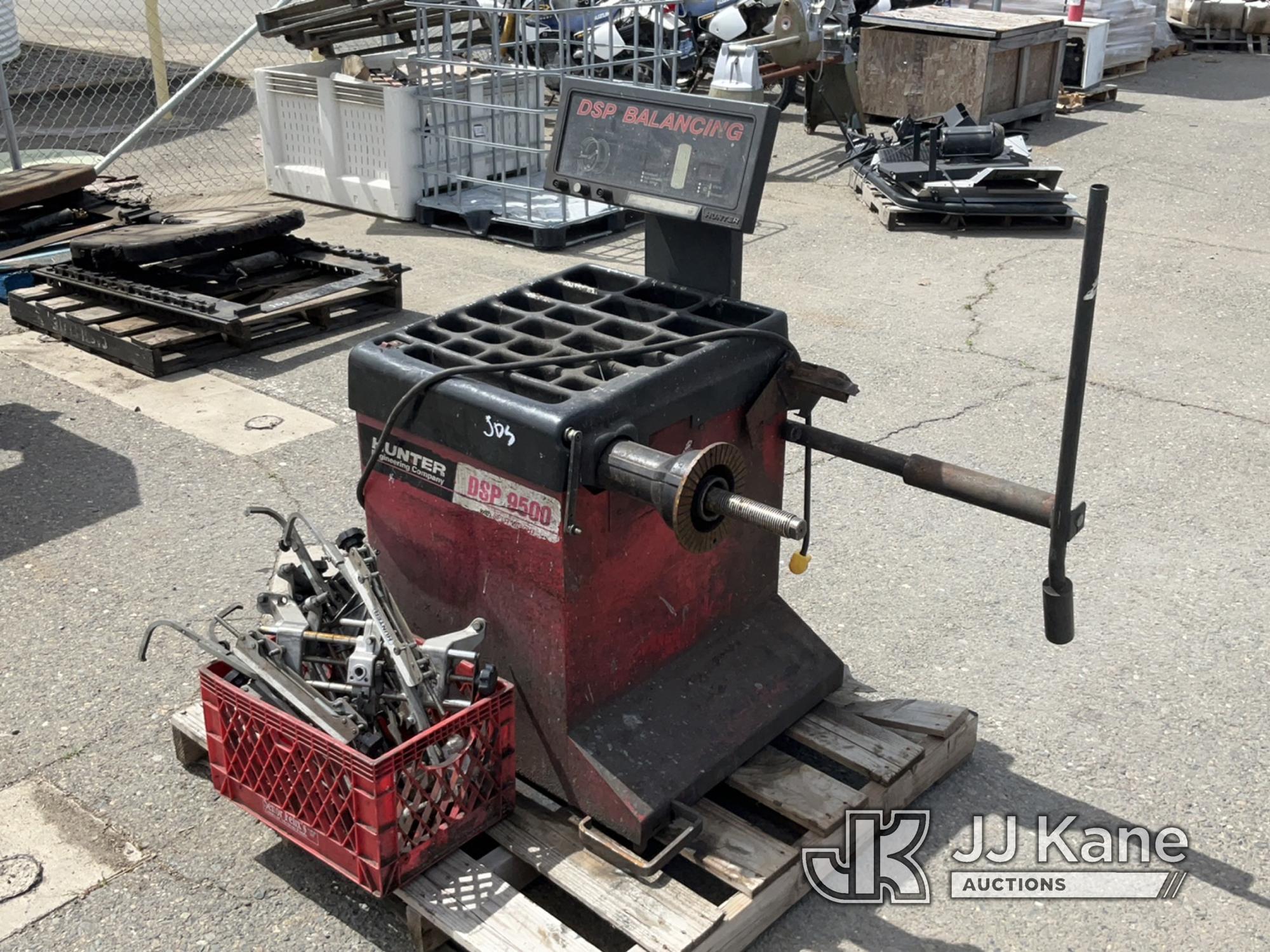 (Dixon, CA) Wheel Balancer & Equipment (Worn Worn, Operation Status Unknown