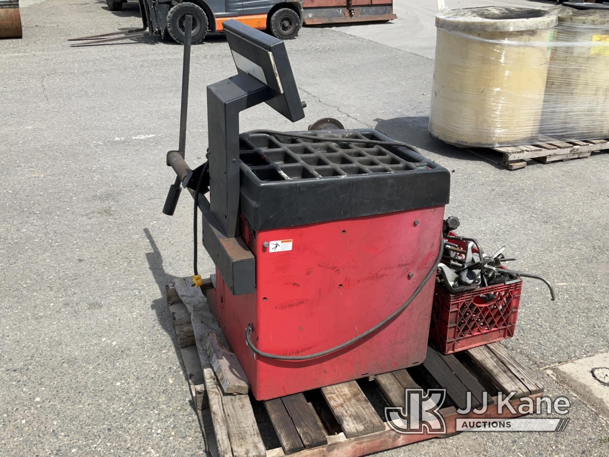 (Dixon, CA) Wheel Balancer & Equipment (Worn Worn, Operation Status Unknown