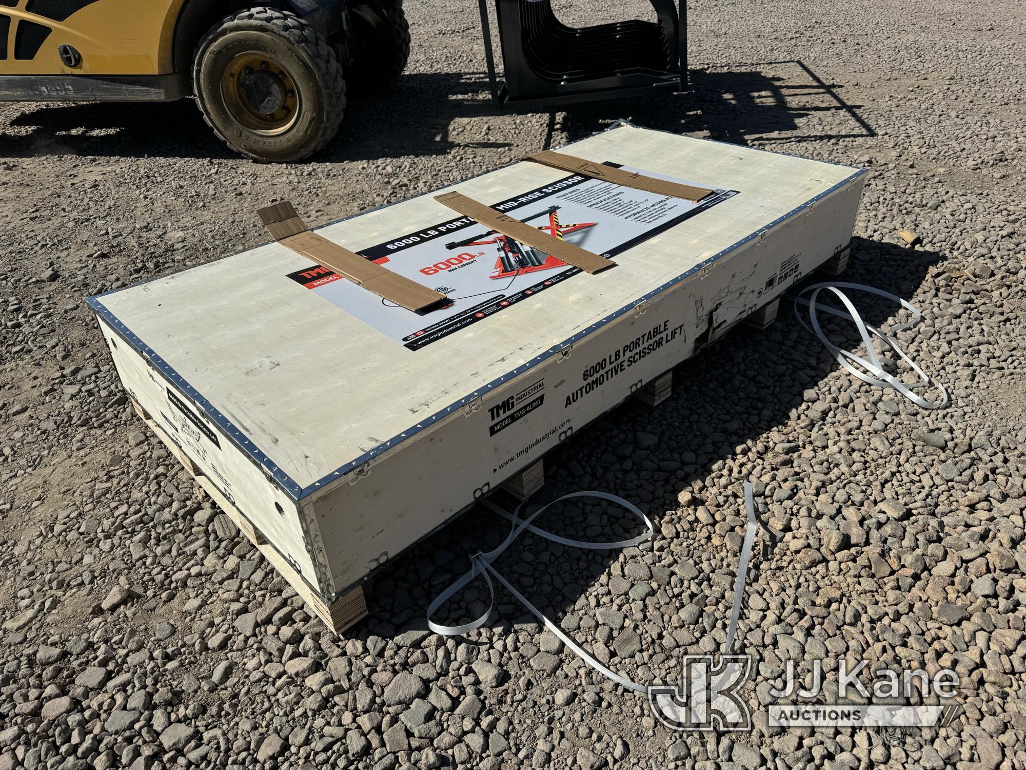 (Dixon, CA) 6000lb Portable Scissor Lift (New) NOTE: This unit is being sold AS IS/WHERE IS via Time