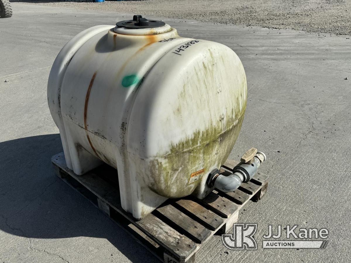 (Dixon, CA) 125Gal Water Tank (Used) NOTE: This unit is being sold AS IS/WHERE IS via Timed Auction