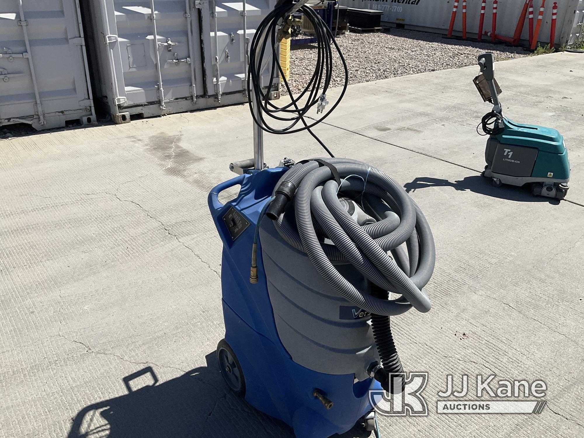 (Dixon, CA) Versa Clean 200 Carpet Cleaner (Not Running) NOTE: This unit is being sold AS IS/WHERE I